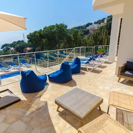 Club Villamar - Adora 2 Villa *